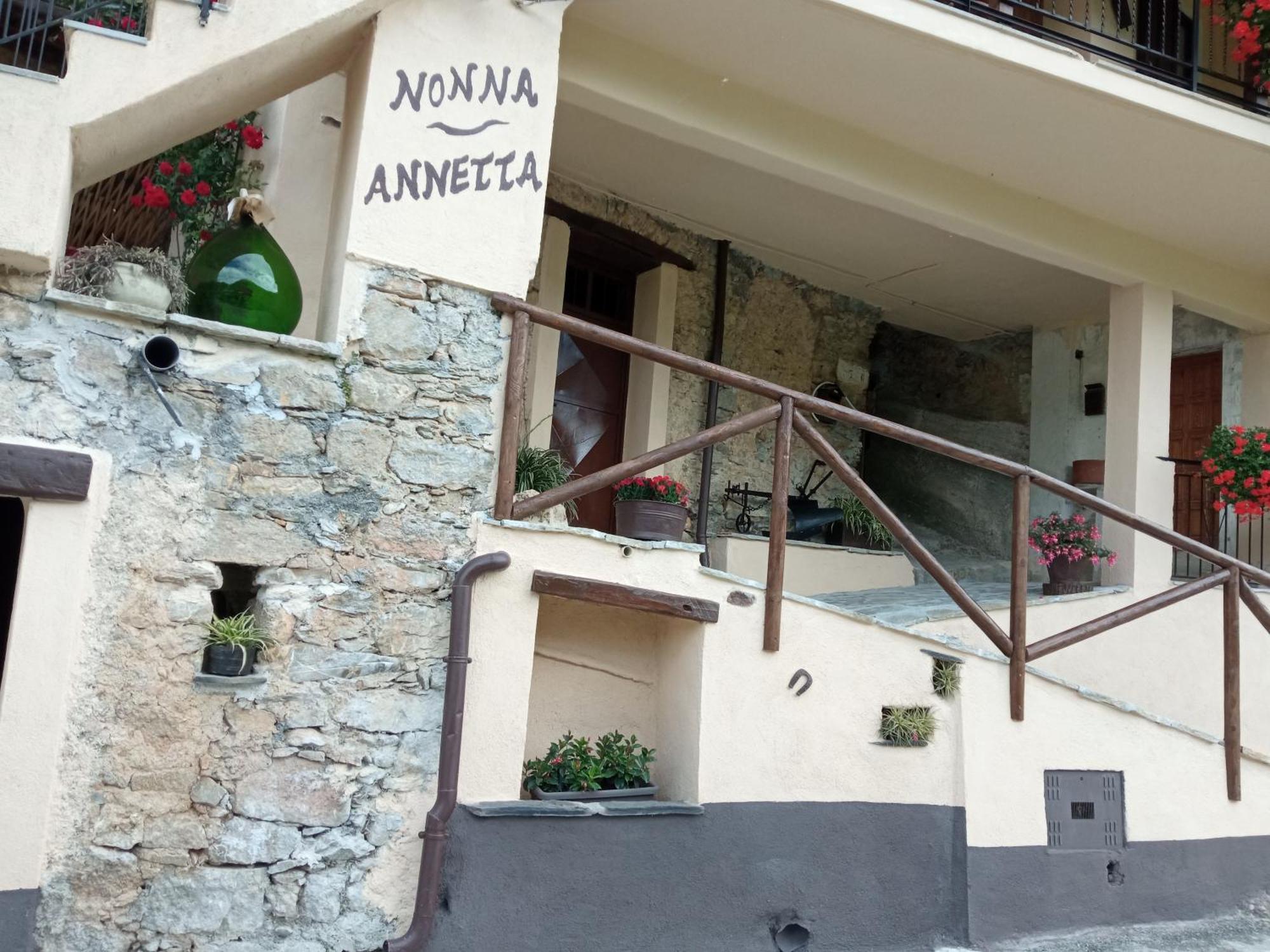 Agriturismo U'Spigu Nonna Annetta Nasino Kültér fotó