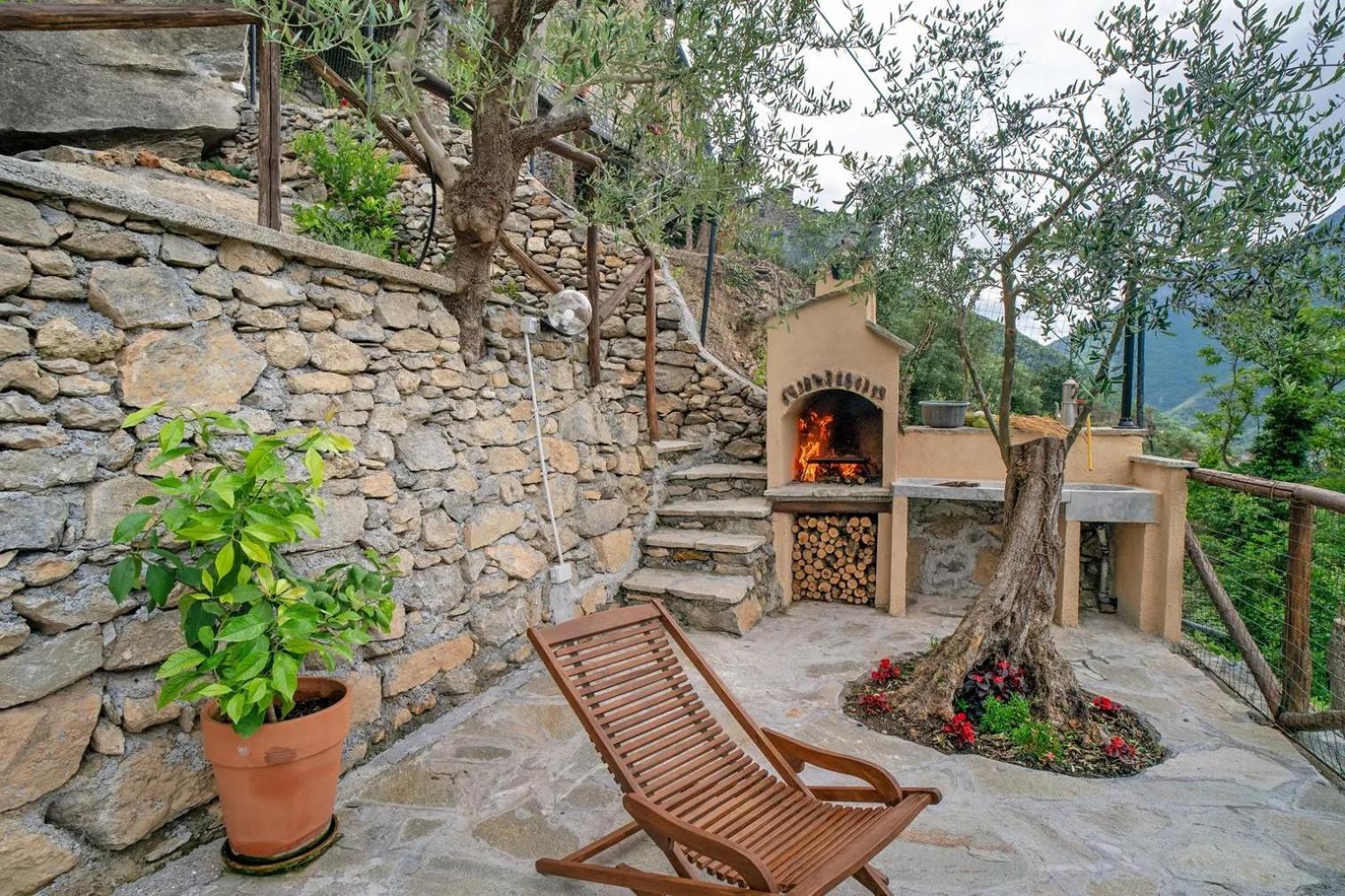 Agriturismo U'Spigu Nonna Annetta Nasino Kültér fotó